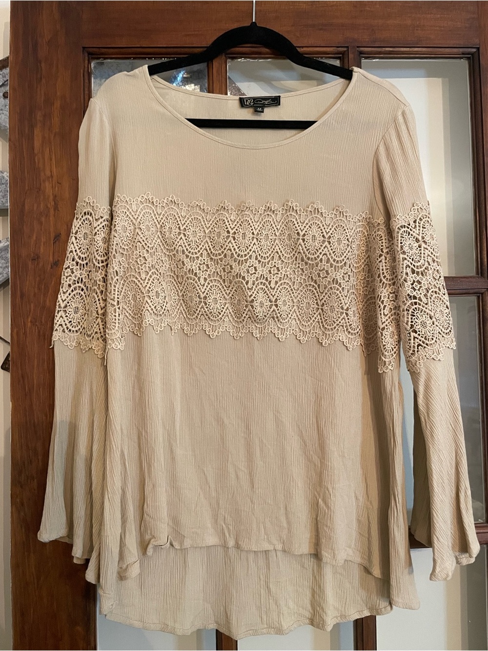 DG2 by Diane Gilman Cream Lace-Trim Long Sleeve Tunic